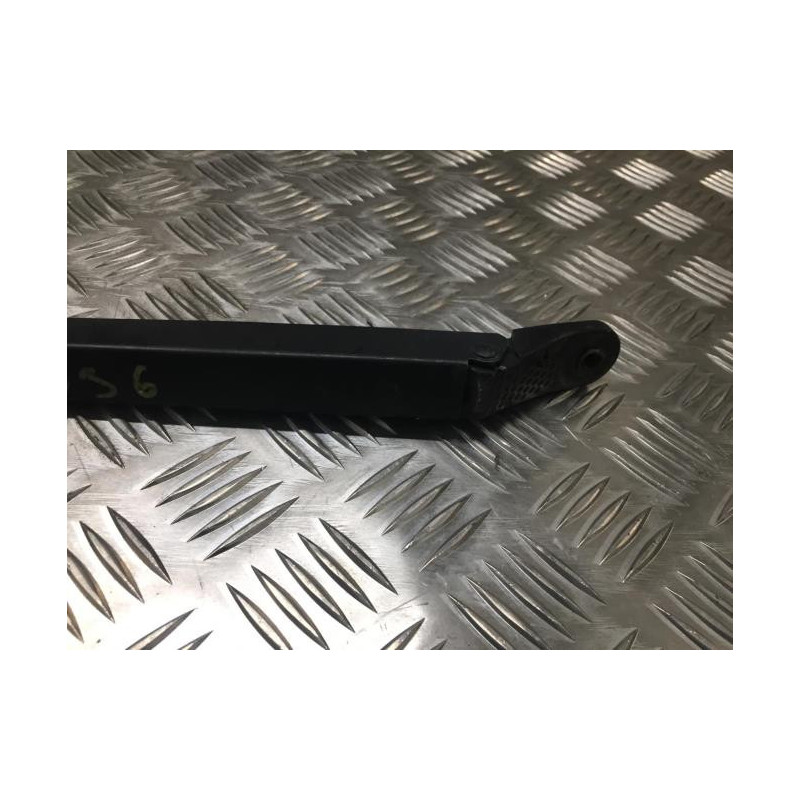 Bras essuie glace avant droit RENAULT CLIO 3 PHASE 1 d’occasion