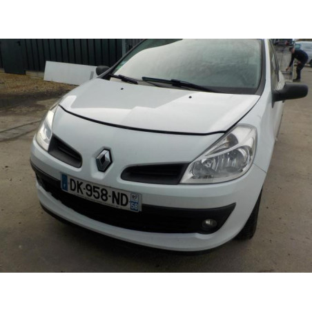 Bras essuie glace avant droit RENAULT CLIO 3 PHASE 1 d’occasion