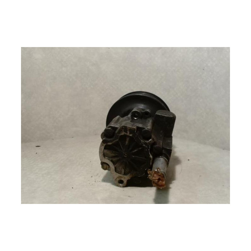 Pompe de direction VOLKSWAGEN POLO 3 PHASE 1 d’occasion