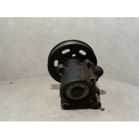 Pompe de direction VOLKSWAGEN POLO 3 PHASE 1 d’occasion
