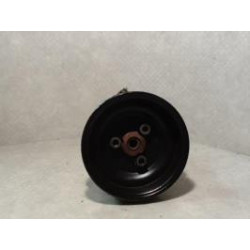 Pompe de direction VOLKSWAGEN POLO 3 PHASE 1 d’occasion
