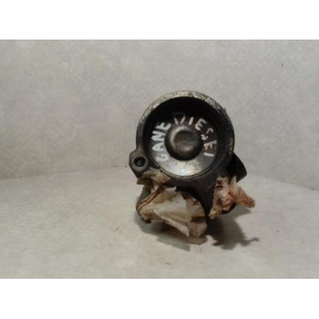 Pompe de direction RENAULT MEGANE 1 PHASE 1 d’occasion