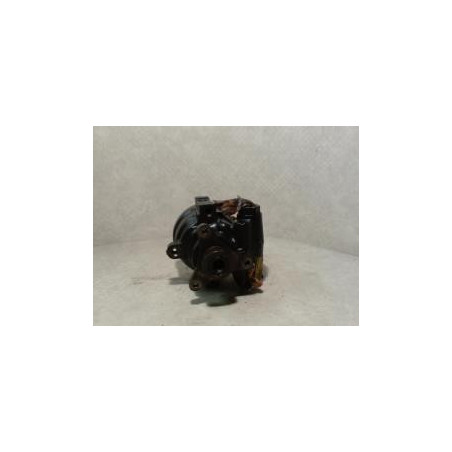 Pompe de direction RENAULT CLIO 2 PHASE 1 d’occasion