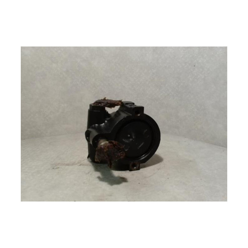 Pompe de direction RENAULT CLIO 2 PHASE 1 d’occasion