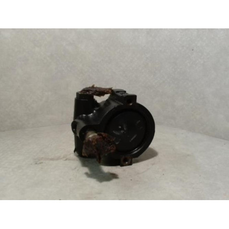 Pompe de direction RENAULT CLIO 2 PHASE 1 d’occasion