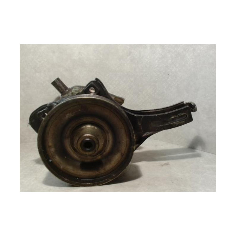 Pompe de direction RENAULT R19 PHASE 2 d’occasion