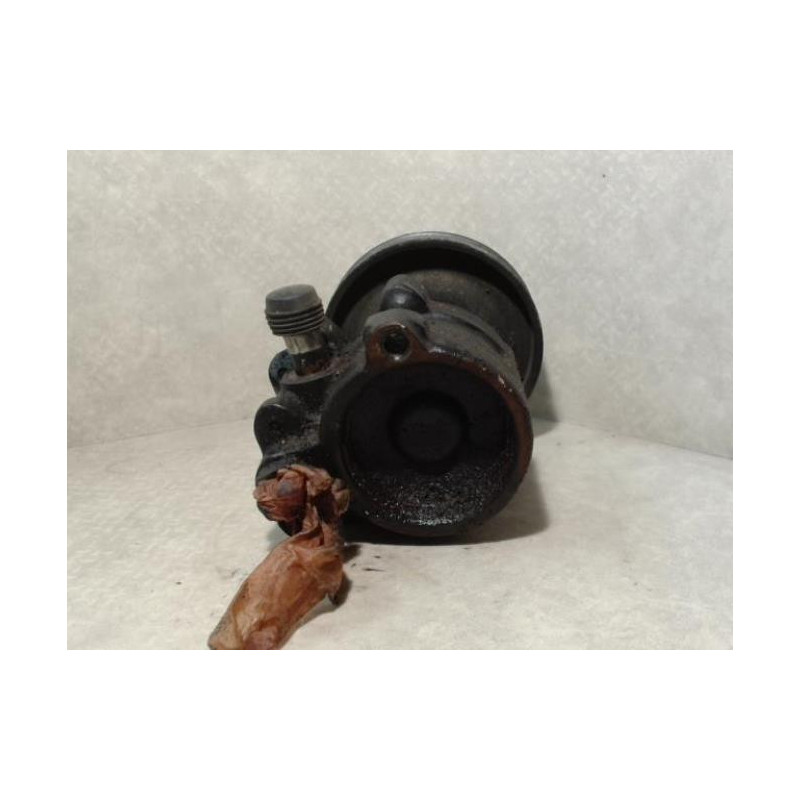 Pompe de direction RENAULT R19 PHASE 2 d’occasion
