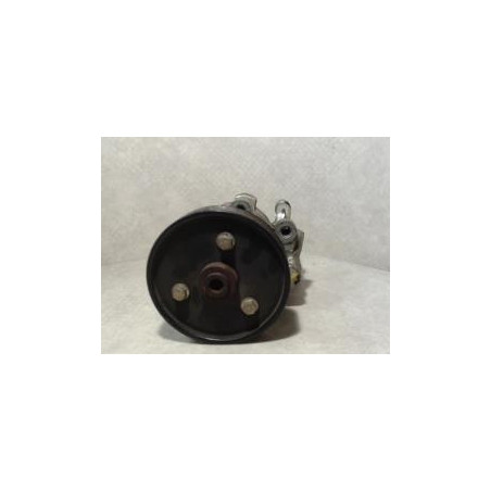Pompe de direction RENAULT MEGANE 1 PHASE 2 d’occasion
