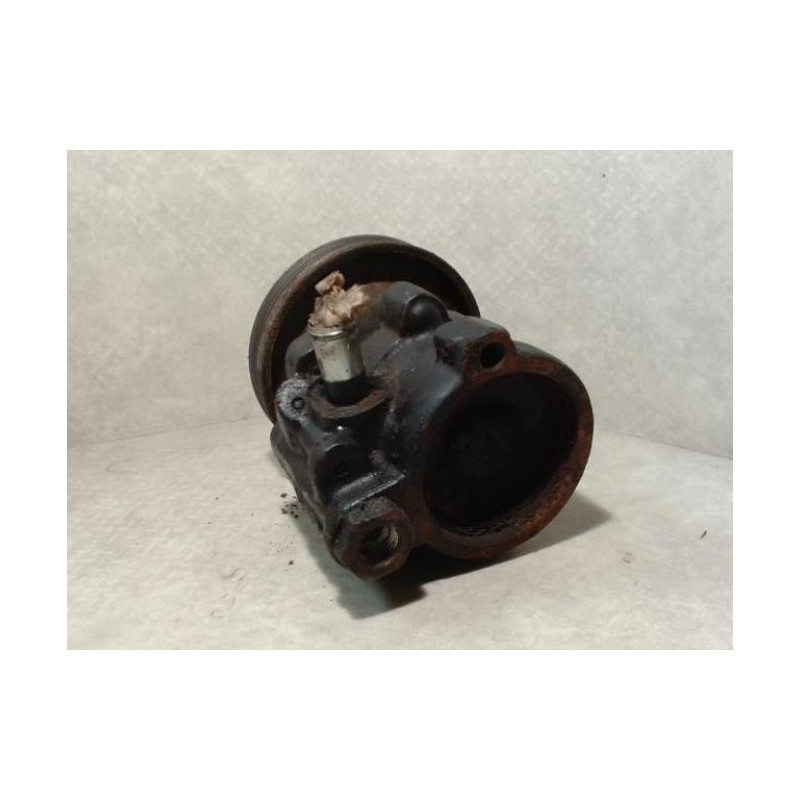 Pompe de direction RENAULT R19 PHASE 1 d’occasion