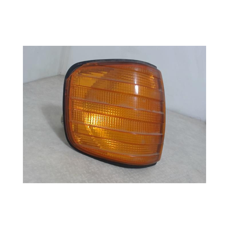 Feu arriere secondaire droit (feux) MERCEDES CLASSE S W126 PHASE 2 d’occasion