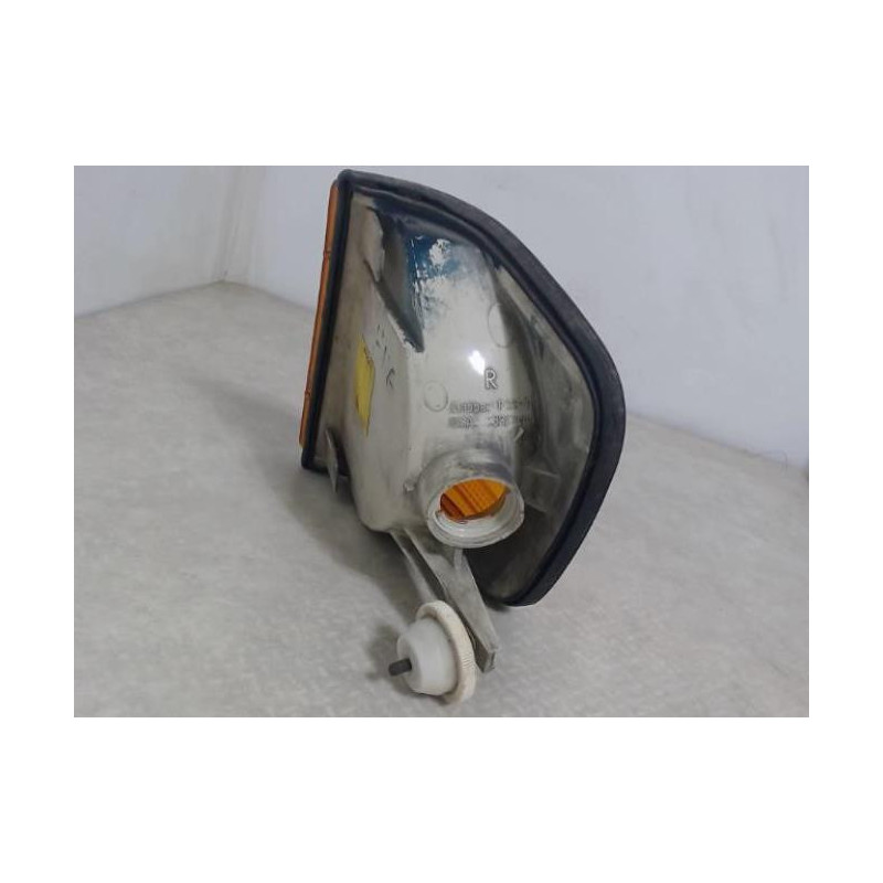 Feu arriere secondaire droit (feux) MERCEDES CLASSE S W126 PHASE 2 d’occasion