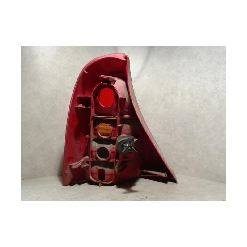 Feu arriere principal droit (feux) RENAULT CLIO 1 PHASE 1 d’occasion