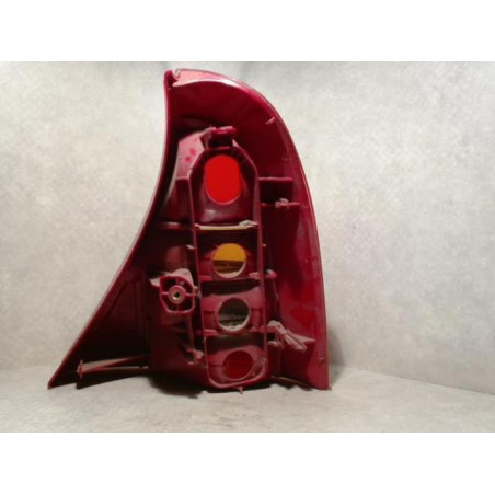 Feu arriere principal gauche (feux) RENAULT CLIO 2 PHASE 1 d’occasion