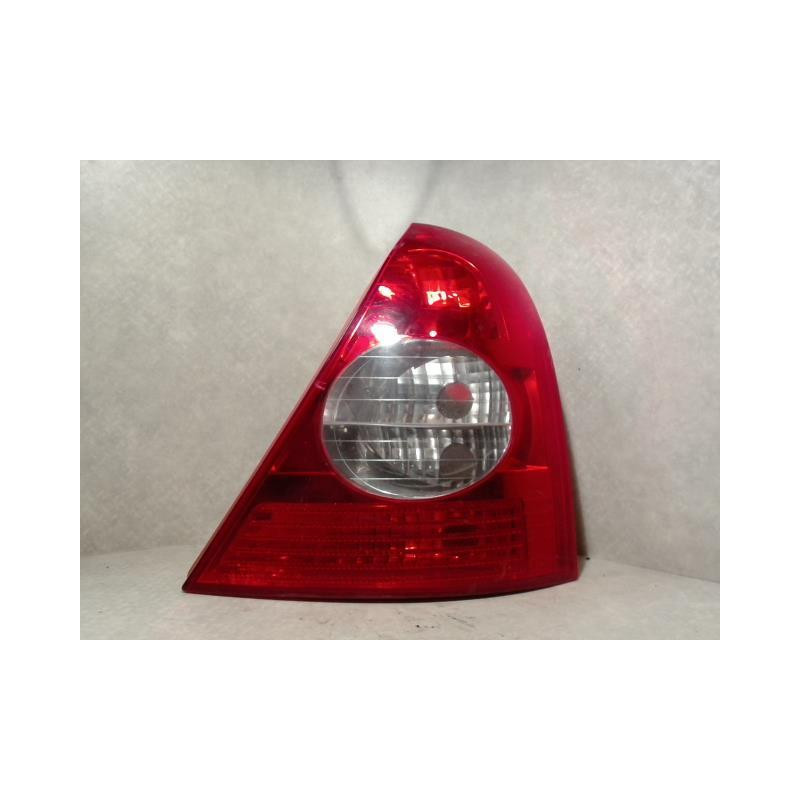 Feu arriere principal droit (feux) RENAULT CLIO 2 PHASE 2 d’occasion