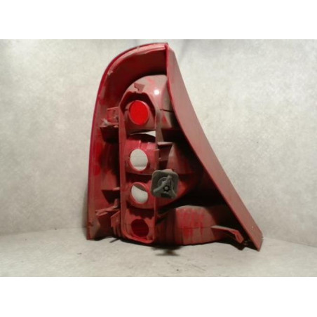 Feu arriere principal droit (feux) RENAULT CLIO 2 PHASE 2 d’occasion
