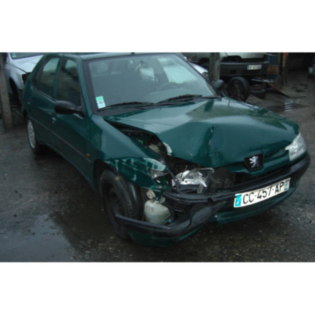 Feu arriere principal gauche (feux) PEUGEOT 306 PHASE 2 d’occasion