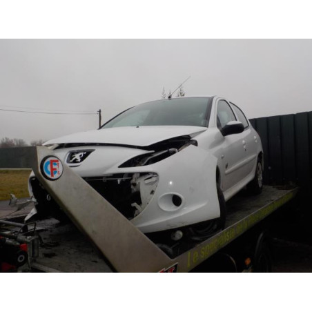 Feu arriere principal droit (feux) PEUGEOT 206+ d’occasion