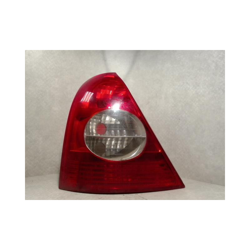 Feu arriere principal gauche (feux) RENAULT CLIO 2 PHASE 2 d’occasion