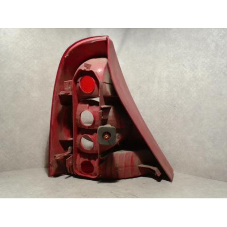 Feu arriere principal droit (feux) RENAULT CLIO 2 PHASE 2 d’occasion