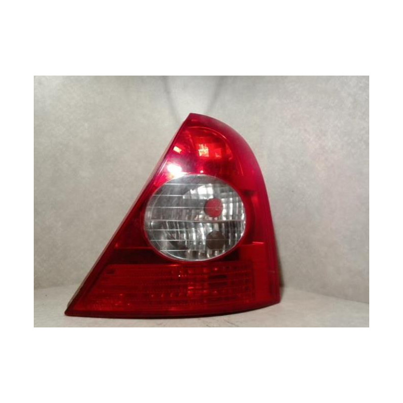 Feu arriere principal droit (feux) RENAULT CLIO 2 PHASE 2 d’occasion
