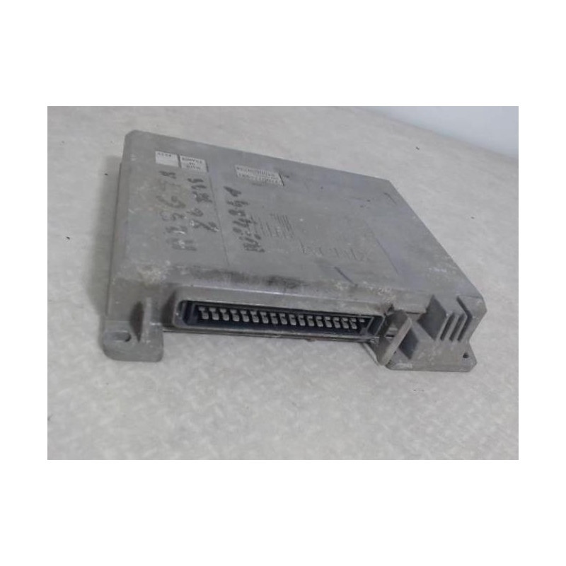 Calculateur RENAULT R25 PHASE 1 d’occasion
