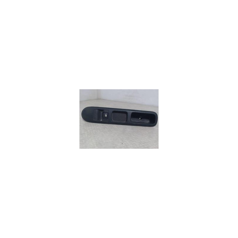 Interrupteur de leve vitre avant droit PEUGEOT 5008 1 PHASE 1 d’occasion