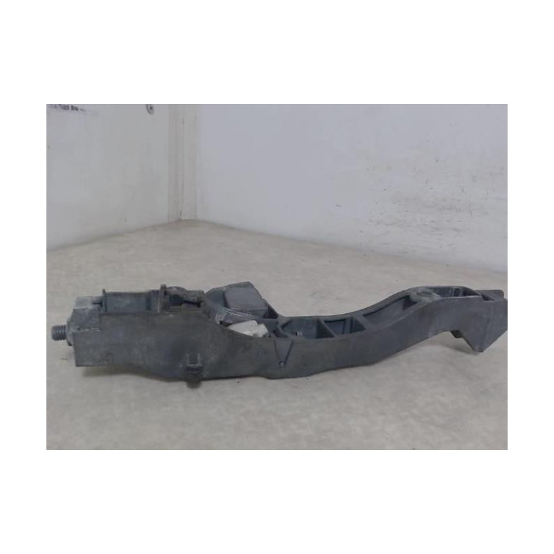 Support poignee porte avant droite PEUGEOT 5008 1 PHASE 1 d’occasion