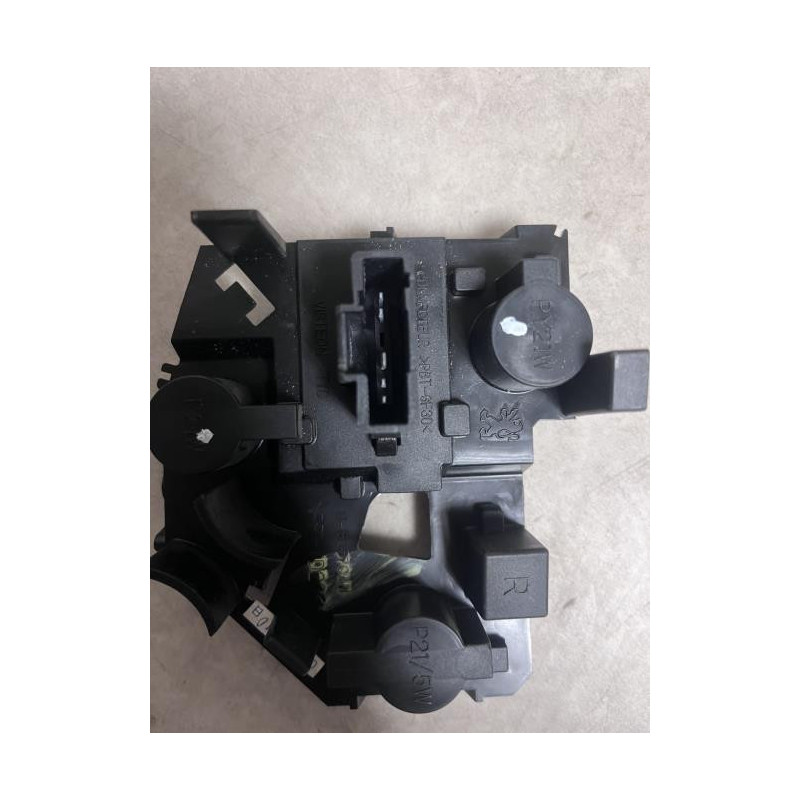 Platine feu arriere droit PEUGEOT 206+ d’occasion