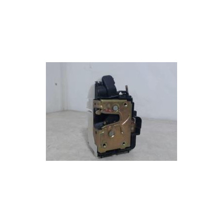 Serrure avant droit VOLKSWAGEN POLO 3 PHASE 1 d’occasion