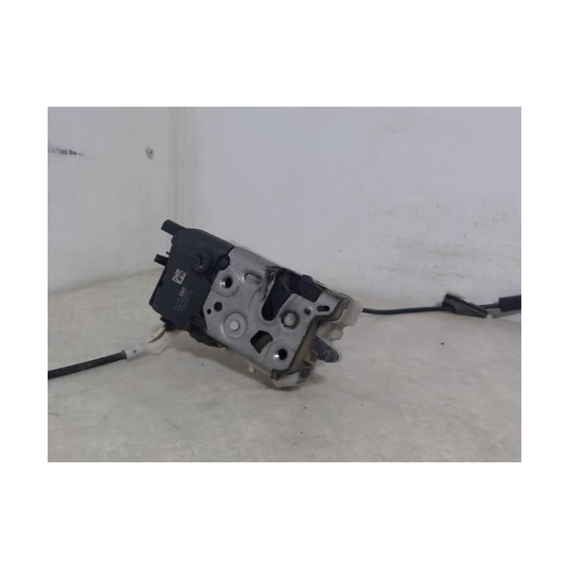 Serrure avant droit PEUGEOT 5008 1 PHASE 1 d’occasion