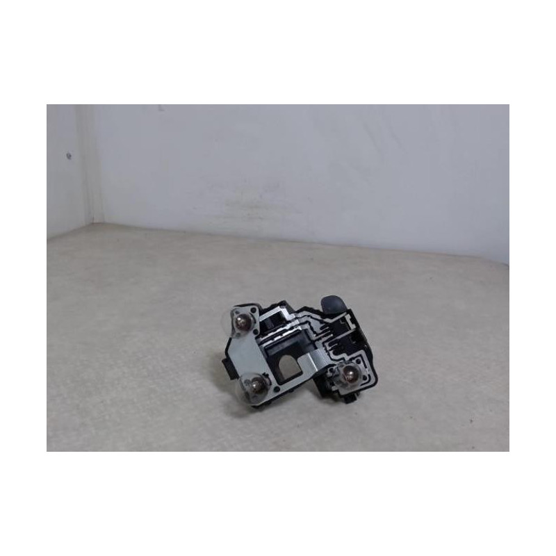 Platine feu arriere gauche PEUGEOT 206 PHASE 2 d’occasion