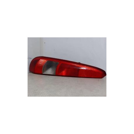 Feu arriere principal gauche (feux) FORD FIESTA 5 PHASE 1 d’occasion