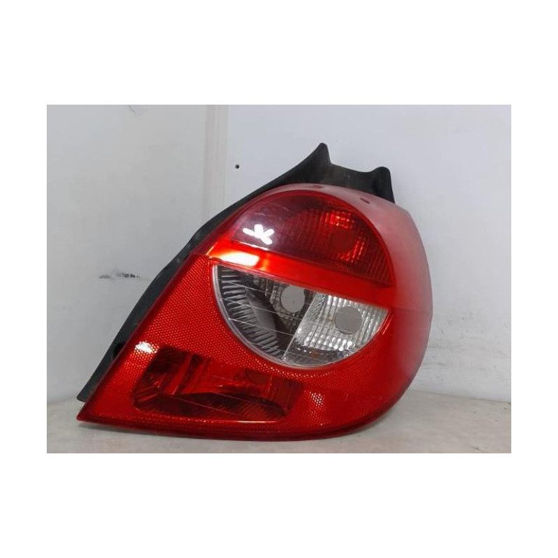 Feu arriere principal droit (feux) RENAULT CLIO 3 PHASE 1 d’occasion