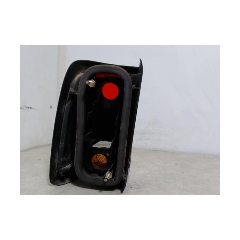 Feu arriere principal droit (feux) PEUGEOT 806 PHASE 1 d’occasion