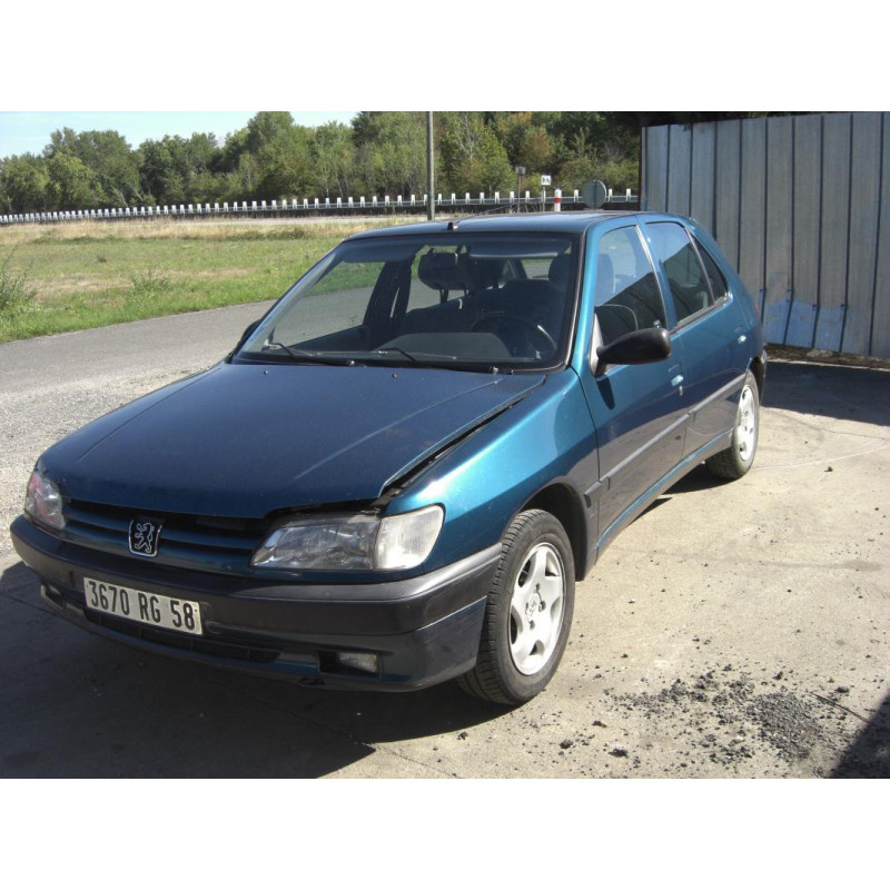 Feu arriere principal gauche (feux) PEUGEOT 306 PHASE 1 d’occasion