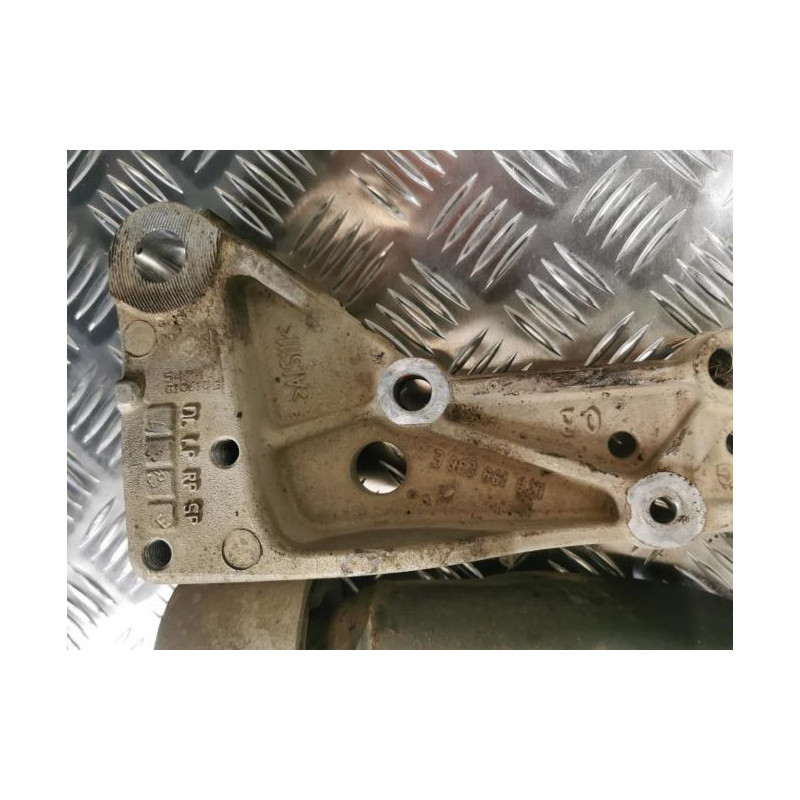 Triangle inferieur avant droit VOLKSWAGEN GOLF 6 d’occasion
