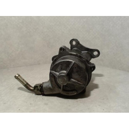 Pompe à vide RENAULT R19 PHASE 1 d’occasion
