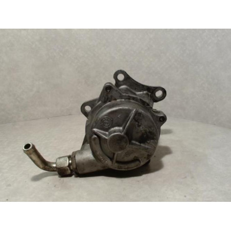 Pompe à vide RENAULT CLIO 2 CAMPUS PHASE 1 d’occasion