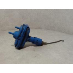 Fermeture non centralisee coffre AUDI 80 3 PHASE 1 d’occasion