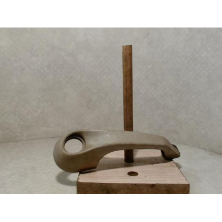 Poignee porte avant gauche RENAULT R4 FOURGONNETTE d’occasion