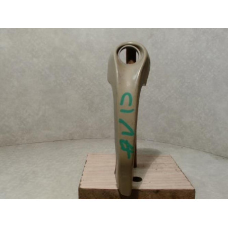 Poignee porte avant droit RENAULT R4 d’occasion