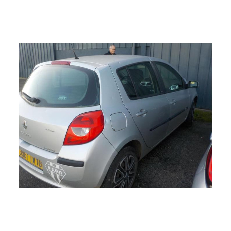 Mecanisme de leve vitre electrique avant gauche RENAULT CLIO 3 PHASE 1 d’occasion