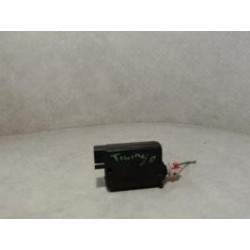 Fermeture non centralisee avant droit RENAULT TWINGO 1 PHASE 1 d’occasion