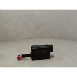 Fermeture non centralisee coffre RENAULT R5 PHASE 2 d’occasion