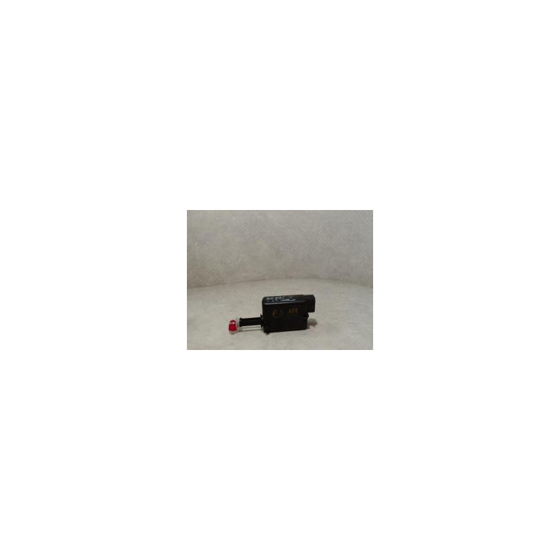 Fermeture non centralisee coffre RENAULT R5 PHASE 2 d’occasion