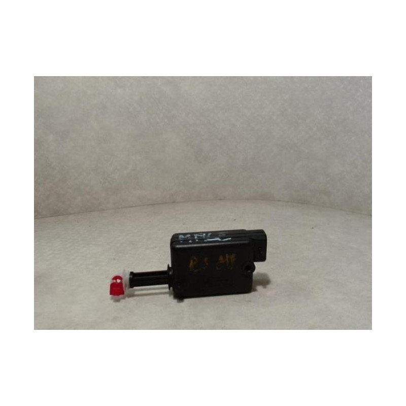 Fermeture non centralisee coffre RENAULT R5 PHASE 2 d’occasion