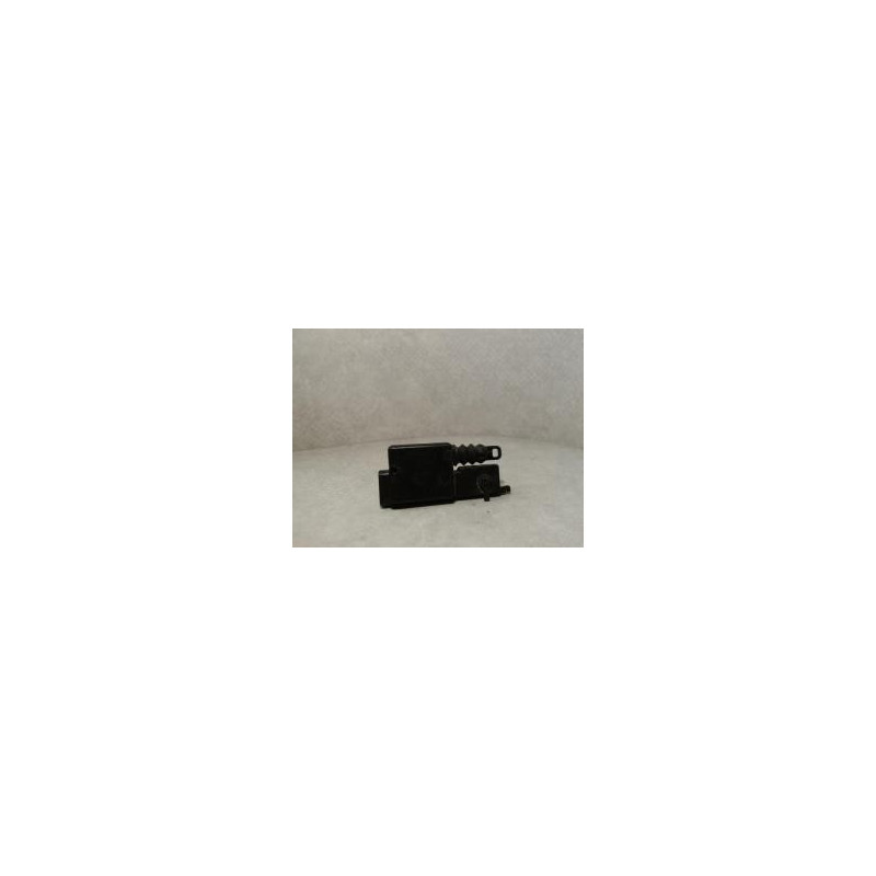 Fermeture non centralisee avant droit RENAULT R21 PHASE 1 d’occasion