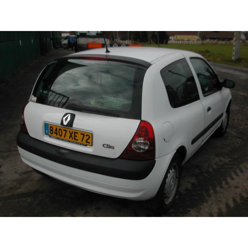 Poignee interieur avant droit RENAULT CLIO 2 PHASE 2 d’occasion