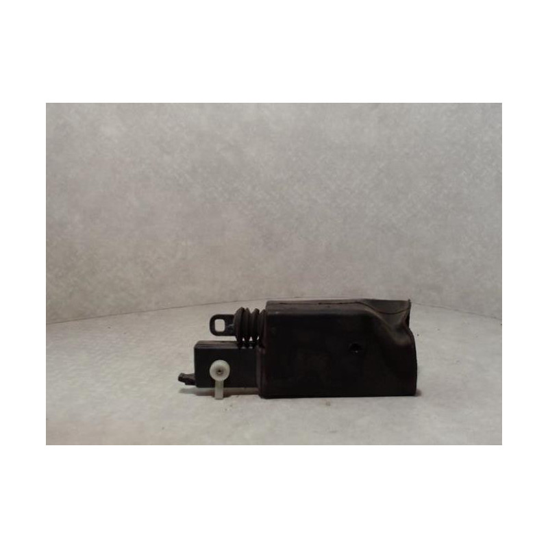 Fermeture non centralisee avant gauche RENAULT R25 PHASE 1 d’occasion