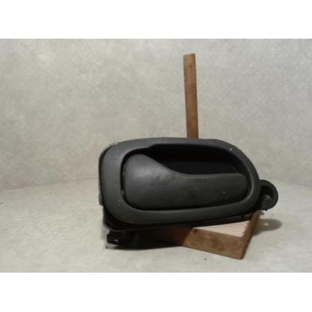 Poignee interieur avant gauche RENAULT SAFRANE PHASE 1 d’occasion